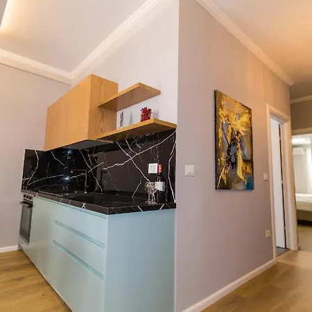 Nikaj Premium Apartament *