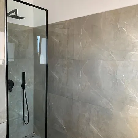 Nikaj Premium 公寓 Vlorë