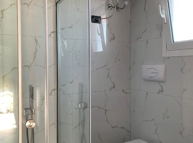 Nikaj Premium * Vlorë