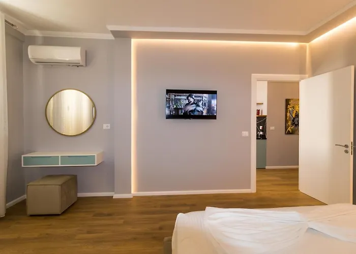 Nikaj Premium 아파트 Vlorë