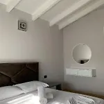 Nikaj Premium