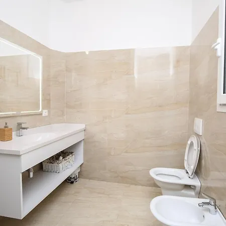 Nikaj Premium Apartamento