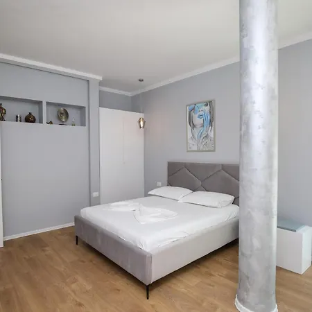 Nikaj Premium Vlorë