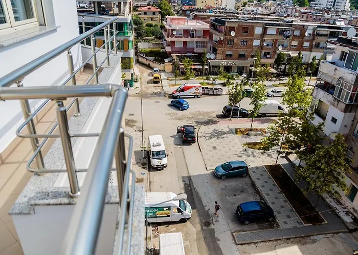 Nikaj Premium * Vlorë